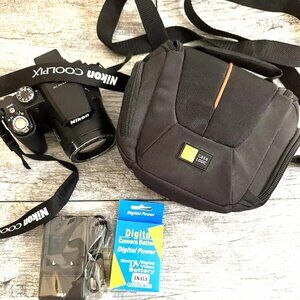 Nikon COOLPIX P90 12.1MP Digital Camera TWO NEW BATTERIES/CHARGER/SD CARD/CASE